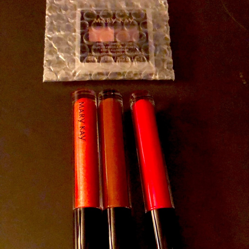 MaryKay eyeshadow and lipglosses